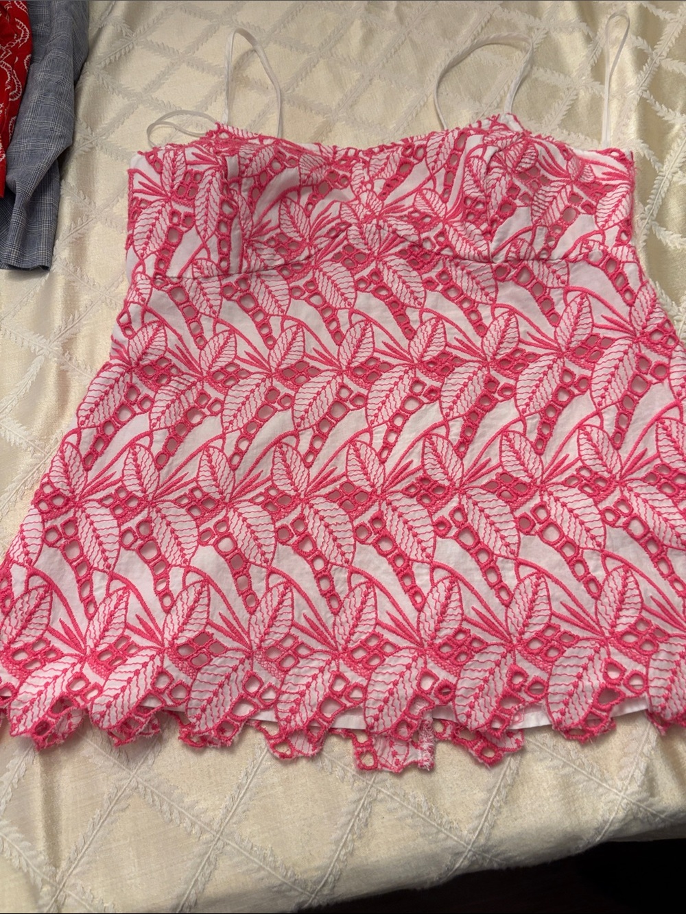 Crown & Ivy Pink and White Tank Top